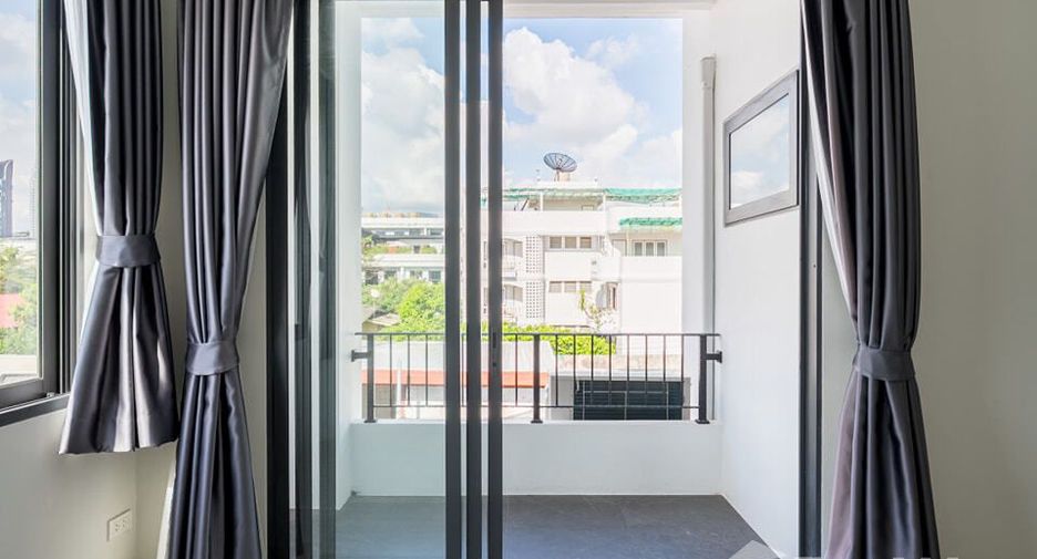 出租 5 卧室 独立屋 在 Khlong Toei, 曼谷