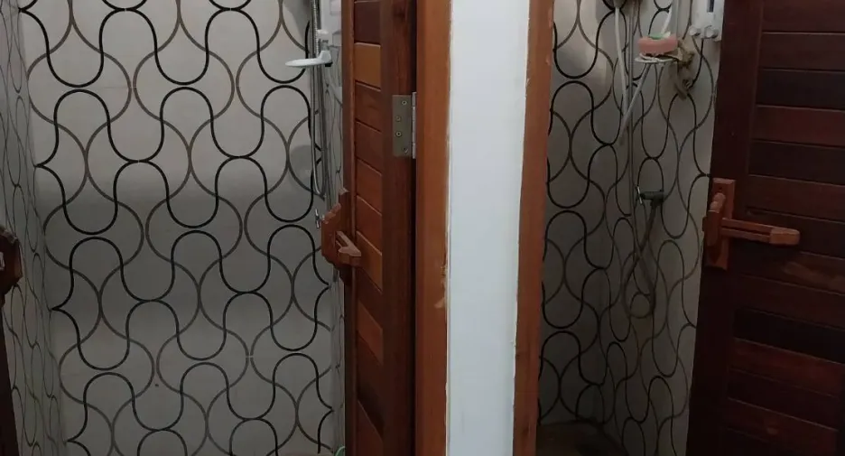 For rent 3 bedrooms retail Space in Watthana, Bangkok