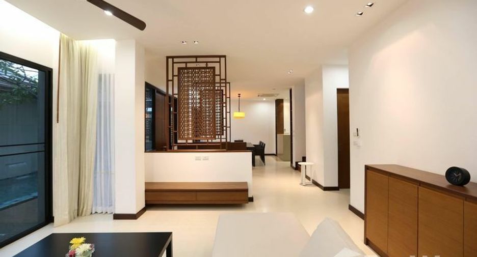 For rent 3 bedrooms house in Watthana, Bangkok