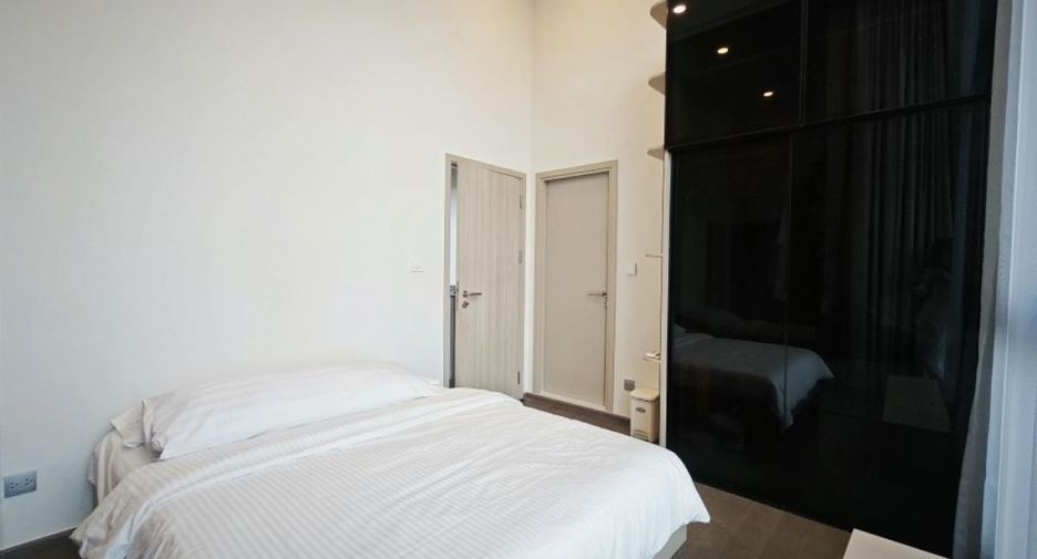 For rent 2 bedrooms condo in Ratchathewi, Bangkok