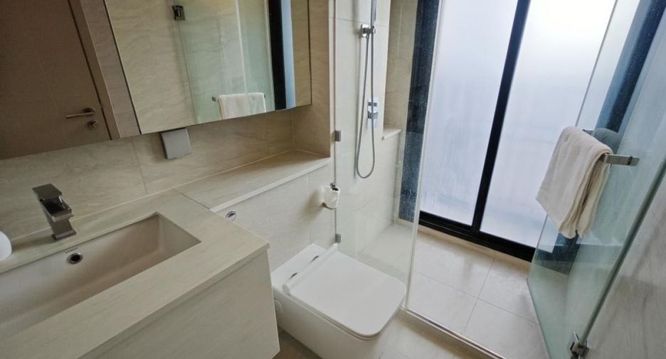 For rent 2 bedrooms condo in Ratchathewi, Bangkok