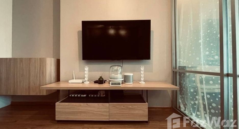 For rent 1 bed condo in Yan Nawa, Bangkok