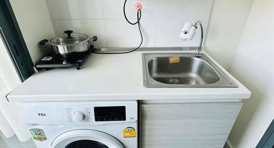 For rent 2 bedrooms condo in Bang Sue, Bangkok