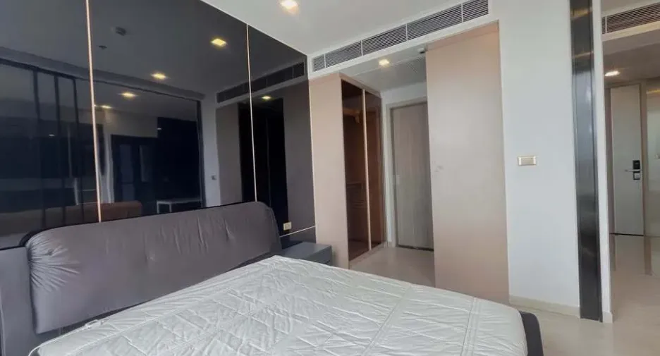 À louer 1 chambre condo à Huai Khwang, Bangkok