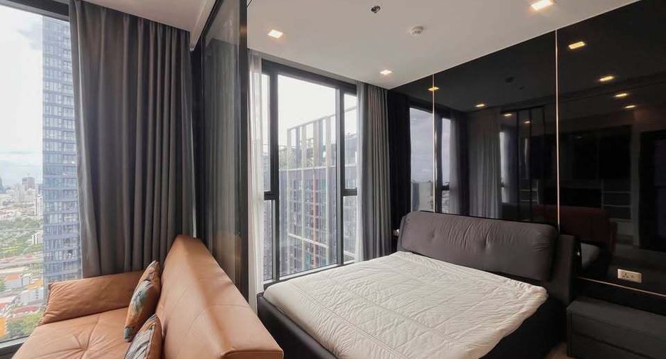 À louer 1 chambre condo à Huai Khwang, Bangkok