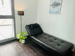 For rent 2 bedrooms condo in Ratchathewi, Bangkok
