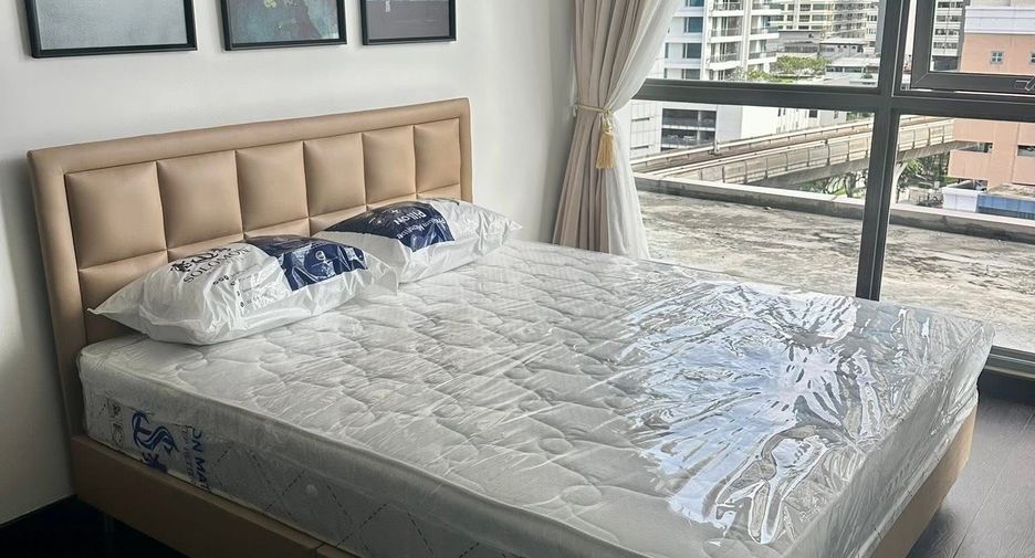 For rent 2 ベッドルーム condo in Ratchathewi, Bangkok