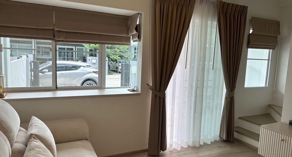 For rent 2 ベッドルーム townhouse in Prawet, Bangkok