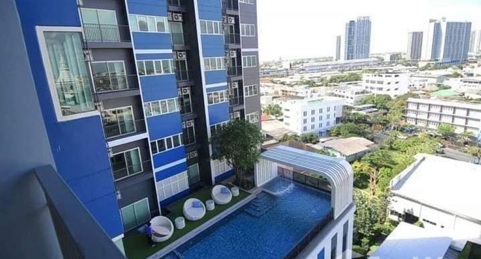 For rent 3 bedrooms condo in Thon Buri, Bangkok