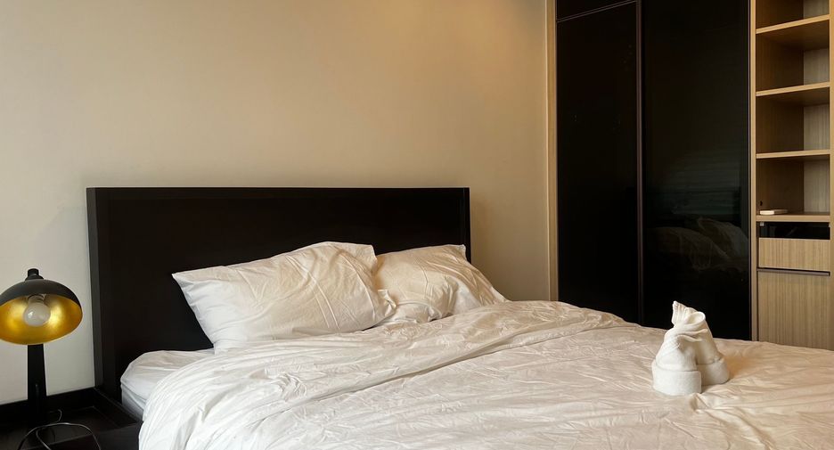 For rent 1 bed condo in Pathum Wan, Bangkok