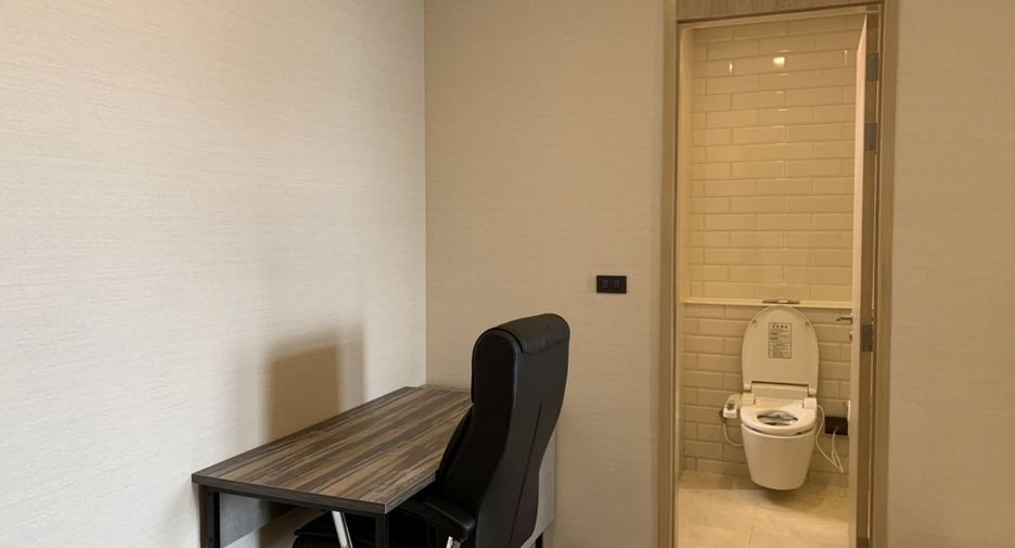 For rent 1 bed condo in Khlong Toei, Bangkok