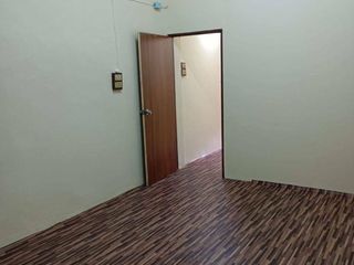 For rent 2 bedrooms house in Khlong San, Bangkok