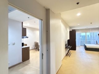 Condo en alquiler de 2 habitaciones en Pathum Wan, Bangkok