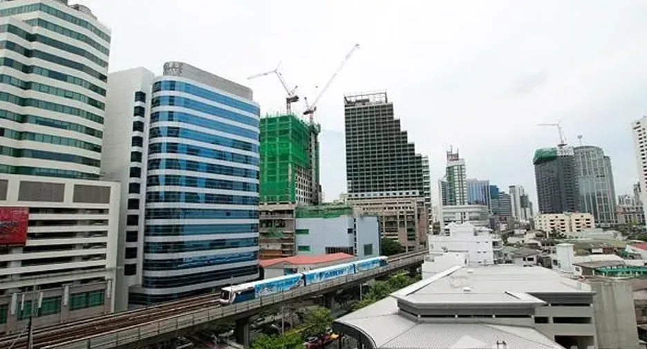 À louer 2 chambres condo à Khlong Toei, Bangkok