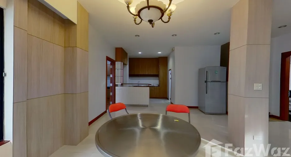 Reihenhaus zur Miete mit 3 Zimmer in Watthana, Bangkok