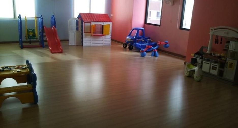Wohnung zur Miete mit 2 Zimmer in Khlong Toei, Bangkok
