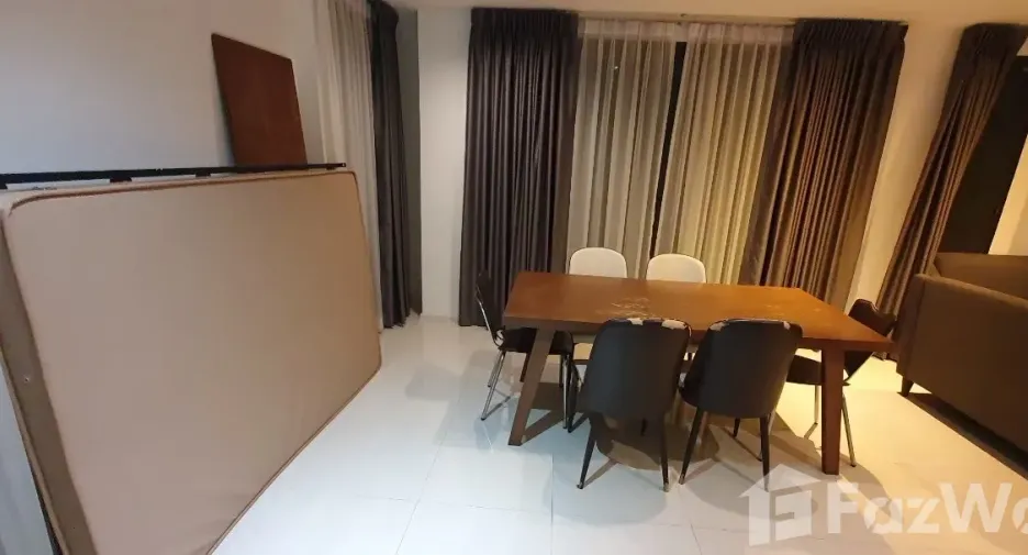 For rent 4 bedrooms house in Prawet, Bangkok
