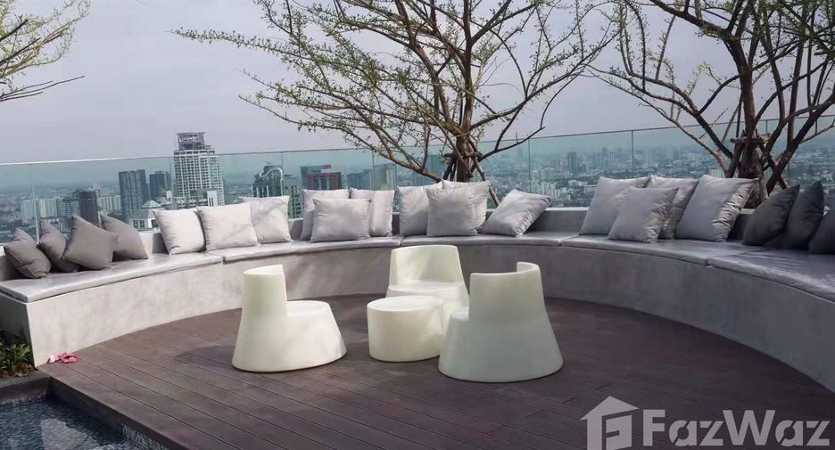 For rent 1 bed condo in Khlong Toei, Bangkok