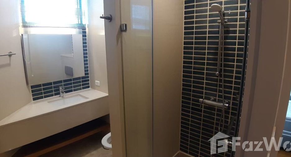 Apartamento en alquiler de 2 habitaciones en Bang Kho Laem, Bangkok
