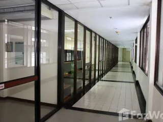 Casa adosada en alquiler de 1 habitaciones en Bang Rak, Bangkok
