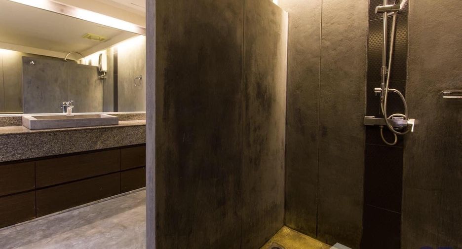 For rent 1 bed condo in Bang Rak, Bangkok