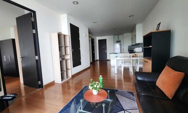 For rent 2 bedrooms condo in Pathum Wan, Bangkok