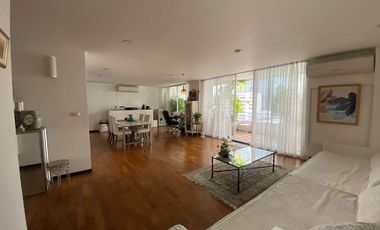 Condo en alquiler de 4 habitaciones en Watthana, Bangkok