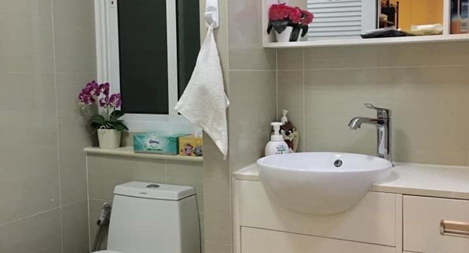Condo en alquiler de 1 habitaciones en Huai Khwang, Bangkok
