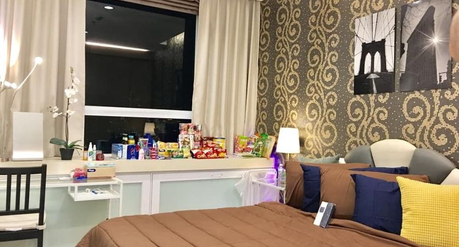 Condo en alquiler de 1 habitaciones en Huai Khwang, Bangkok