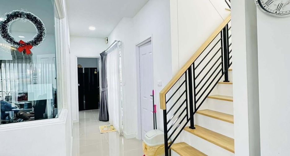 For rent 4 bedrooms house in Mueang Samut Prakan, Samut Prakan