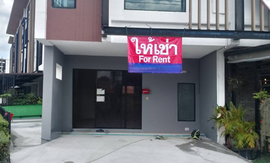 Gewerbefläche zur Miete mit 3 Zimmer in Prawet, Bangkok