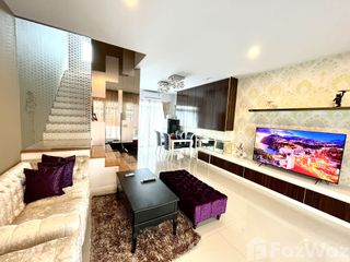 Reihenhaus zur Miete mit 3 Zimmer in Wang Thonglang, Bangkok