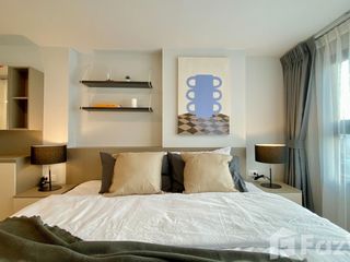 For rent 2 bedrooms condo in Huai Khwang, Bangkok