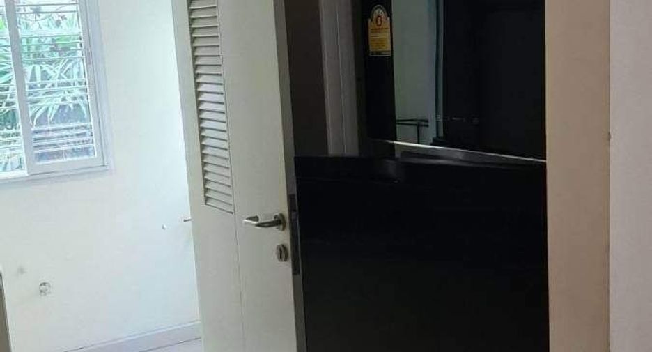 For rent 3 bedrooms house in Sai Mai, Bangkok