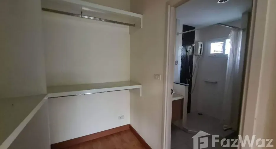 For rent 3 bedrooms house in Sai Mai, Bangkok