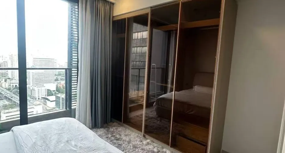 For rent 1 bed condo in Huai Khwang, Bangkok
