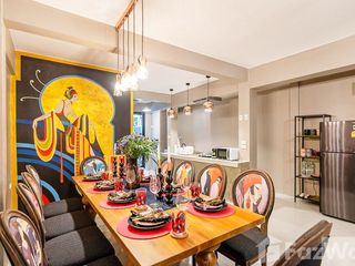 For rent 4 ベッドルーム townhouse in Bang Rak, Bangkok