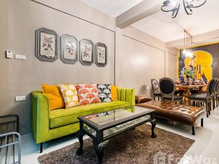 For rent 4 ベッドルーム townhouse in Bang Rak, Bangkok