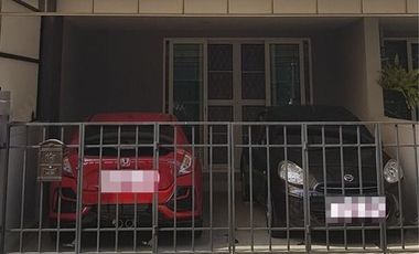 Reihenhaus zur Miete mit 3 Zimmer in Bang Khen, Bangkok