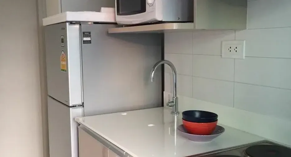 For rent studio condo in Bang Rak, Bangkok