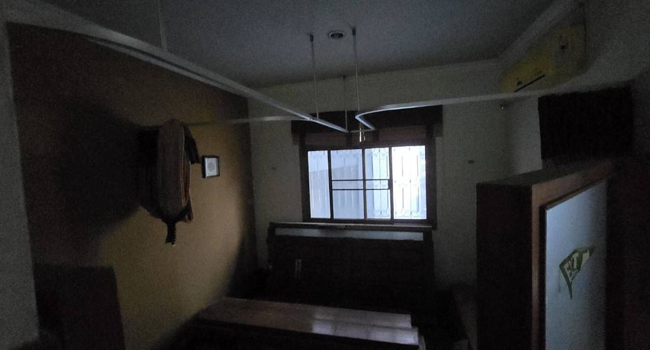 ให้เช่า 10 ห้องนอน บ้านเดี่ยว ใน คลองเตย, กรุงเทพฯ