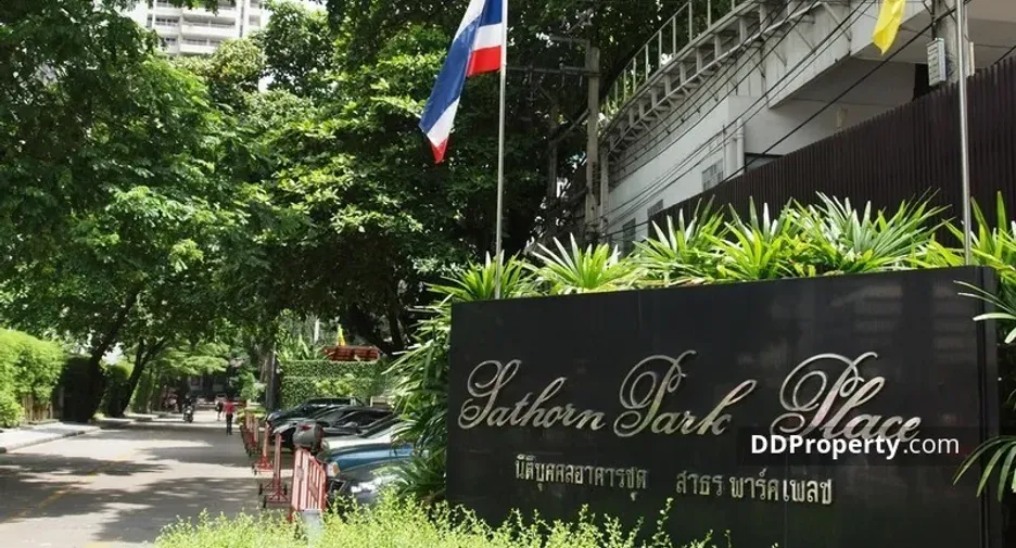 Condo en alquiler de 2 habitaciones en Sathon, Bangkok