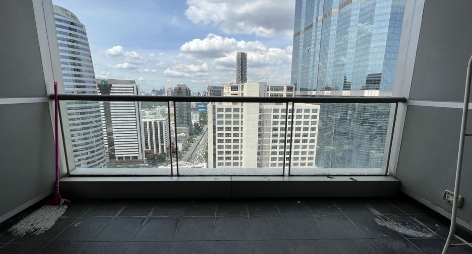 Wohnung zur Miete mit 3 Zimmer in Sathon, Bangkok