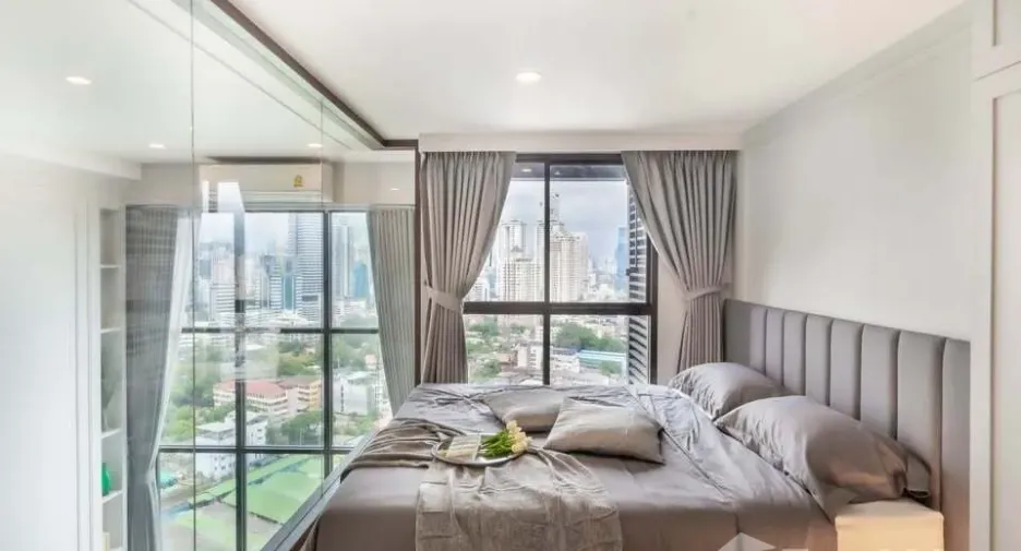 For rent 1 bed condo in Sathon, Bangkok