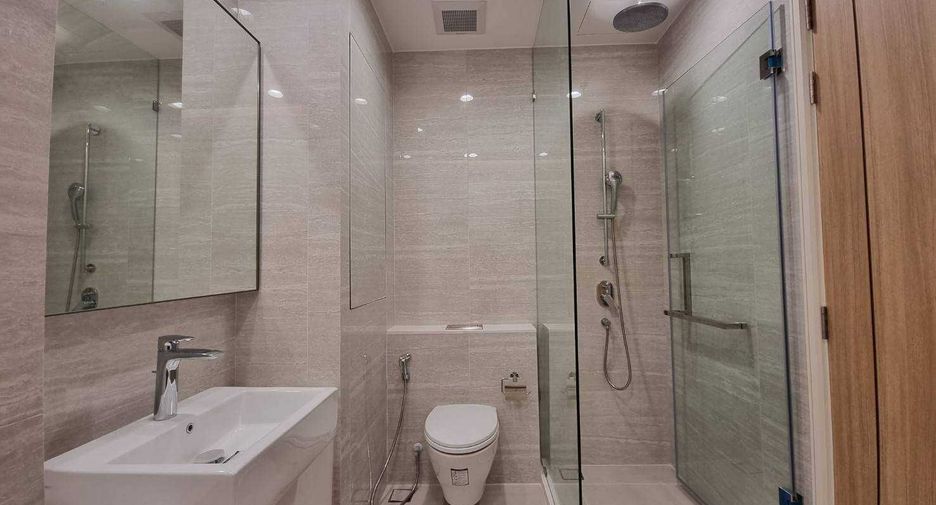 For rent 2 bedrooms condo in Sathon, Bangkok
