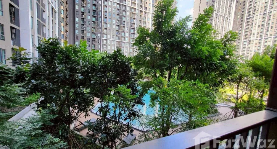 For rent 2 bedrooms condo in Phasi Charoen, Bangkok