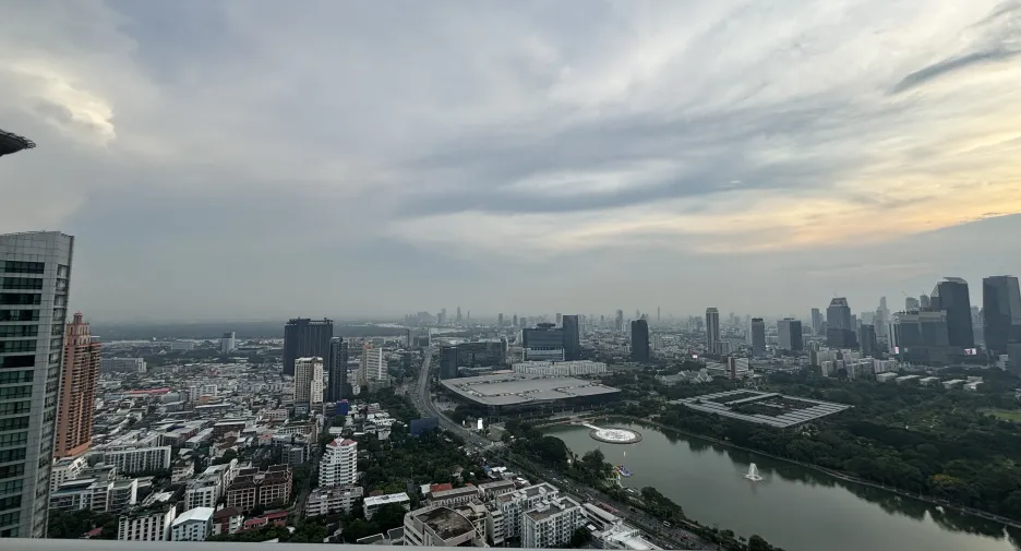 ให้เช่า 3 ห้องนอน คอนโด ใน คลองเตย, กรุงเทพฯ