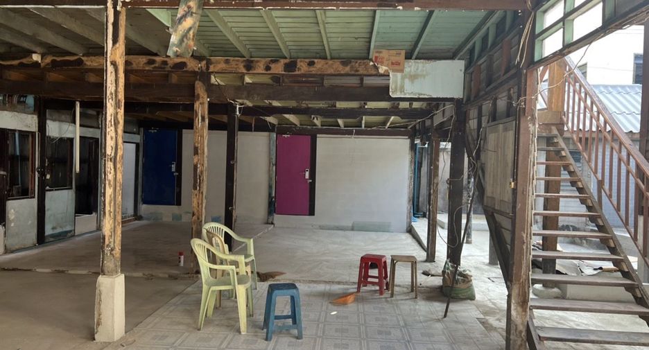 For rent 5 bedrooms house in Phra Nakhon, Bangkok