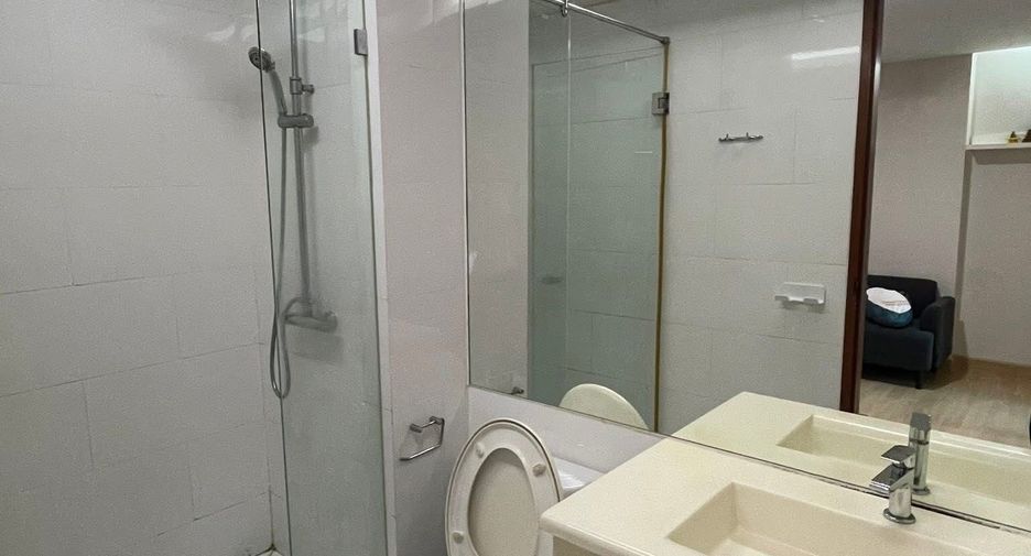 For rent 1 bed condo in Din Daeng, Bangkok
