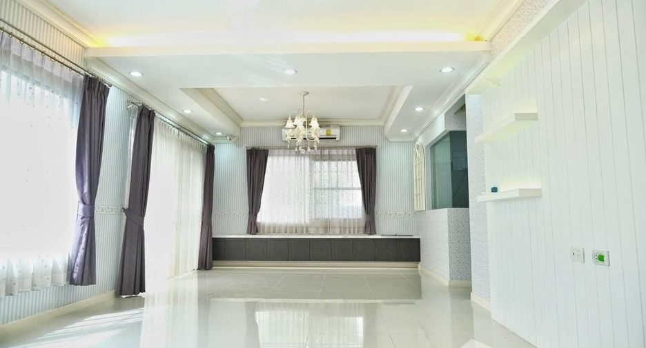 Аренда 3 спальни дом в Bang Phli, Самутпракан